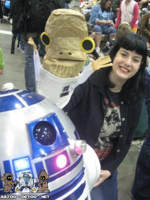 Bonnie and Captain Akbar