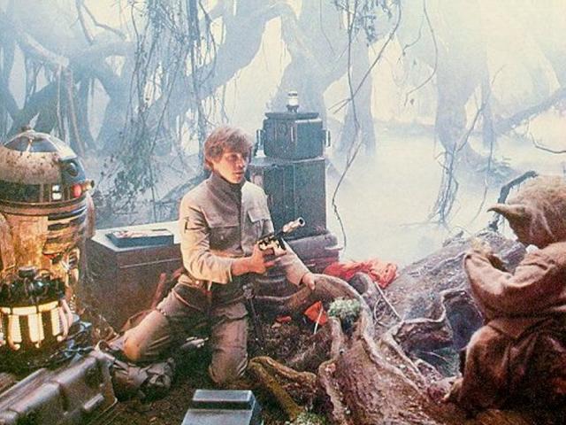r2-luke-yoda
