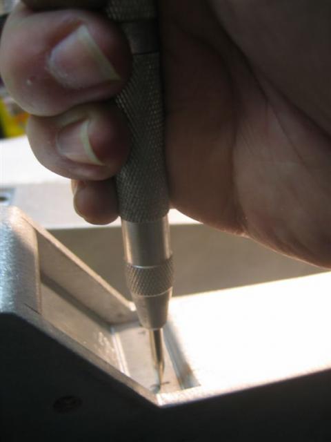 Under Shoulder Detail